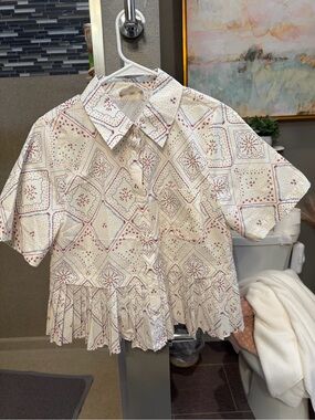 Entro Cream Short-Sleeve Button-Down Freedom Flair Peplum Top